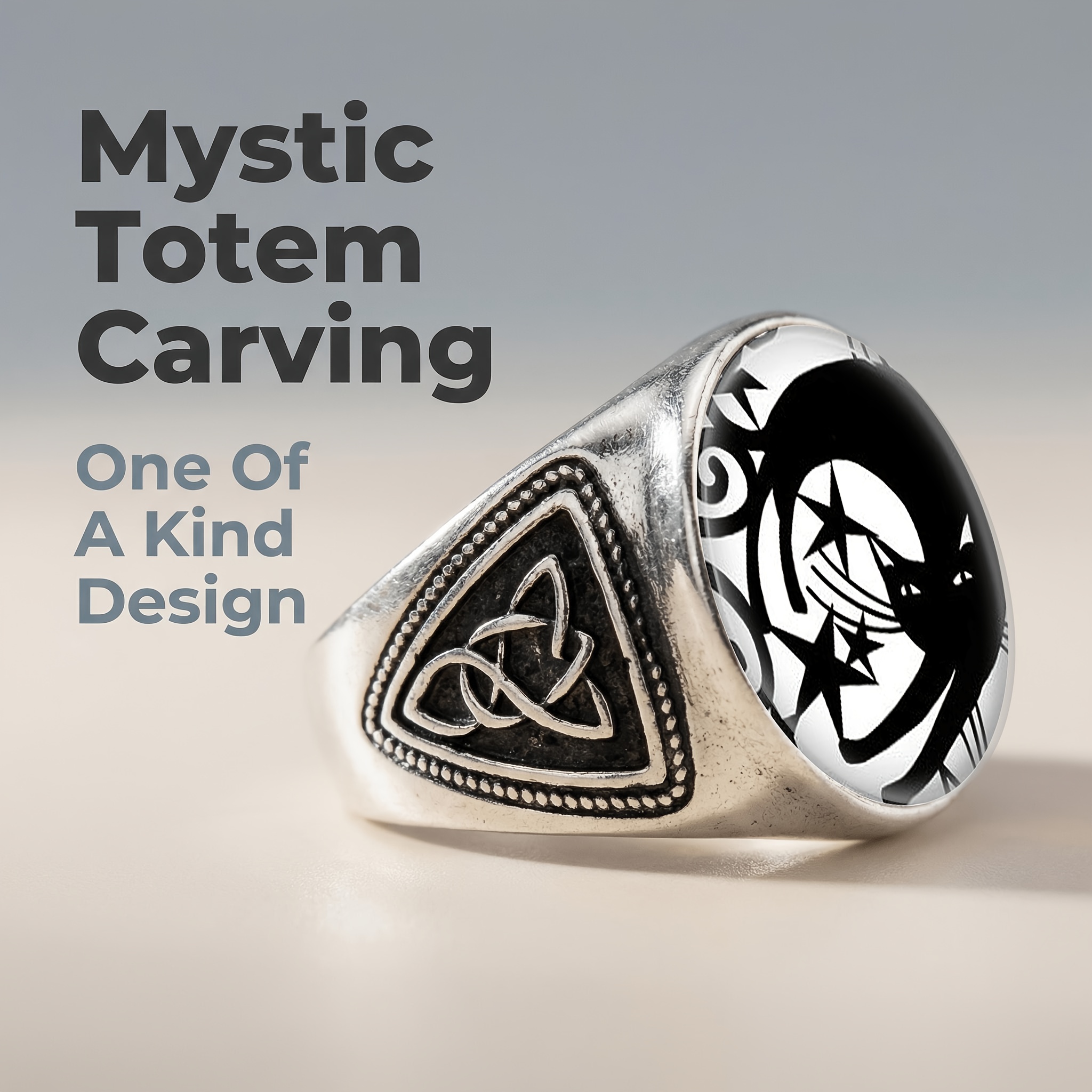 Classic Carved Open Ring with Cat and Moon Stars Design